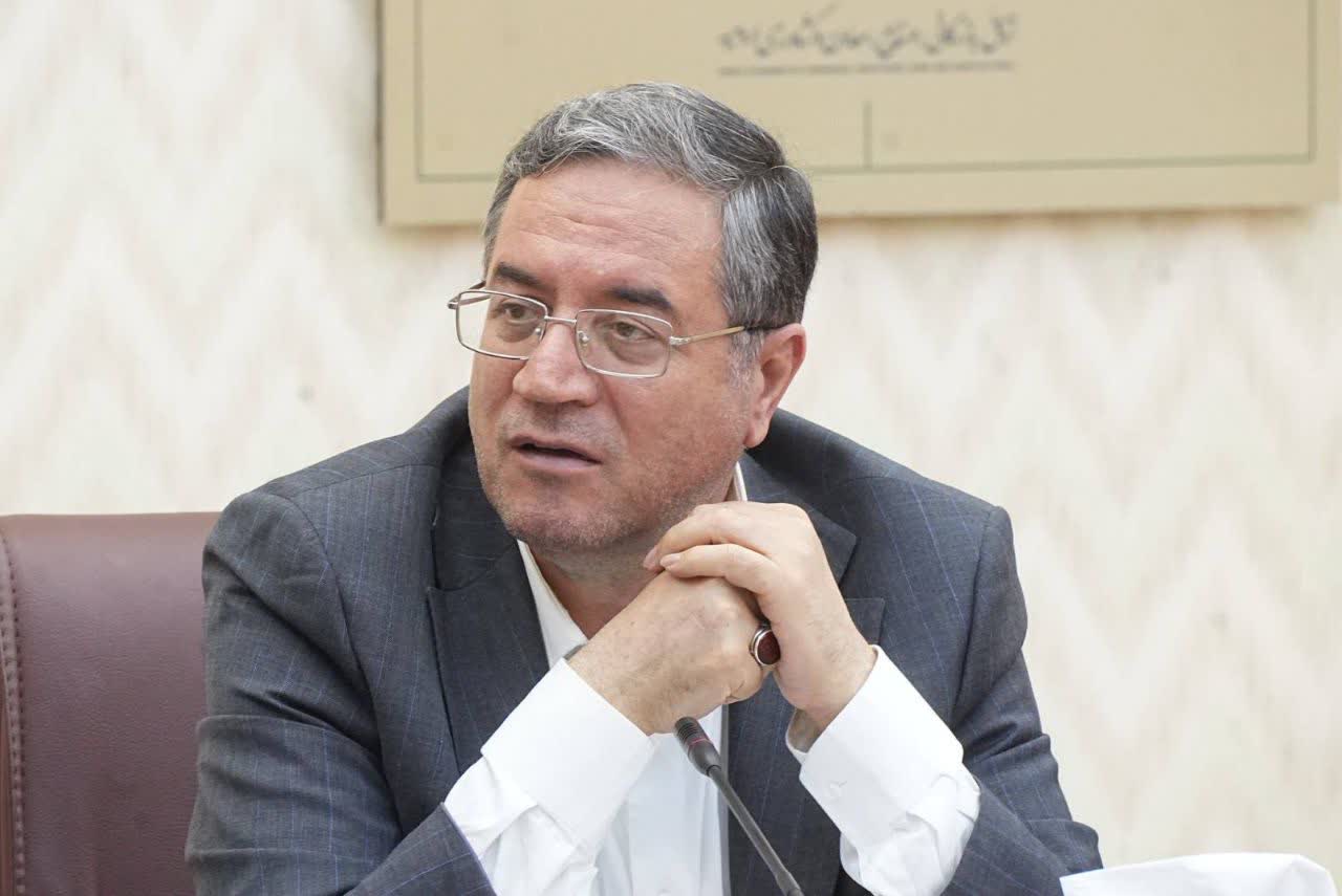 بانکها در پرداخت تسهیلات تکلیفی جدیت بیشتری داشته باشند